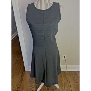 Boden SZ 8 Regular Fit & Flare ribbed Dress Black Classic neutral